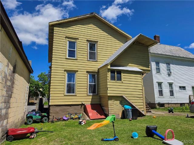 House for sale in Oneida, New York