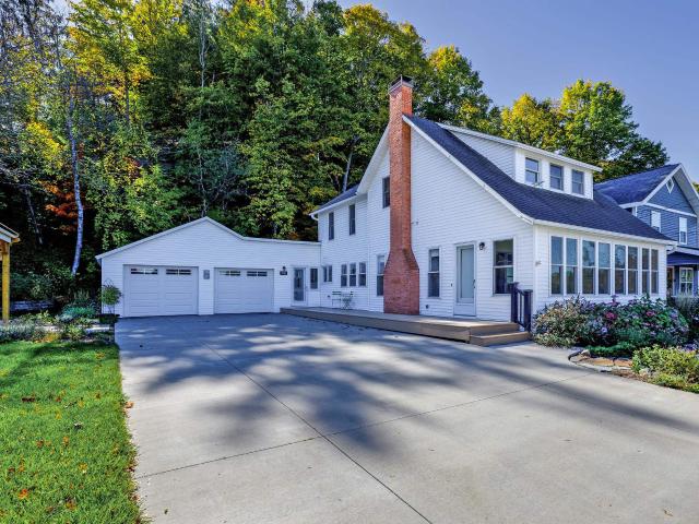 House for sale in Beulah, Benzie County