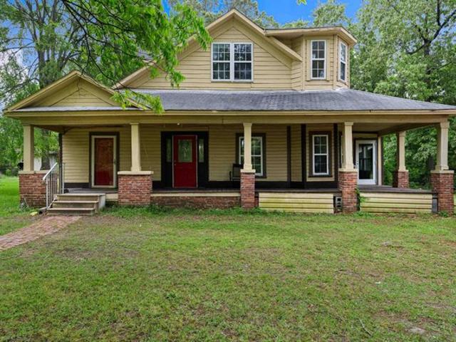 House for sale in Gilchrist, Texas