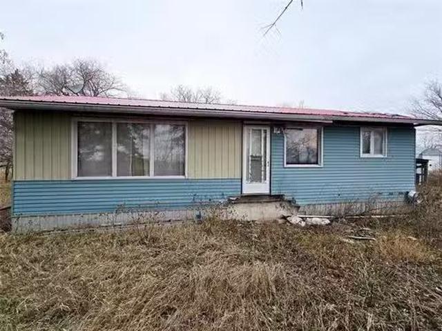House for sale in Manitoba