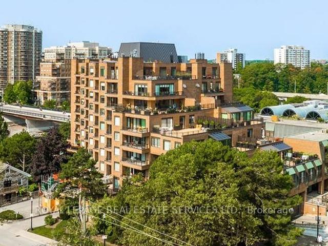 Condo for sale in Oakville, Ontario