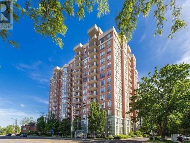Condo for sale in Burlington, Ontario