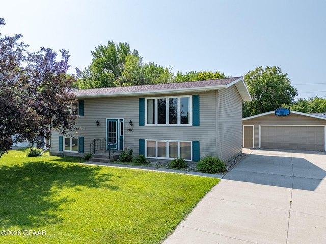 House for sale in Crookston, Minnesota