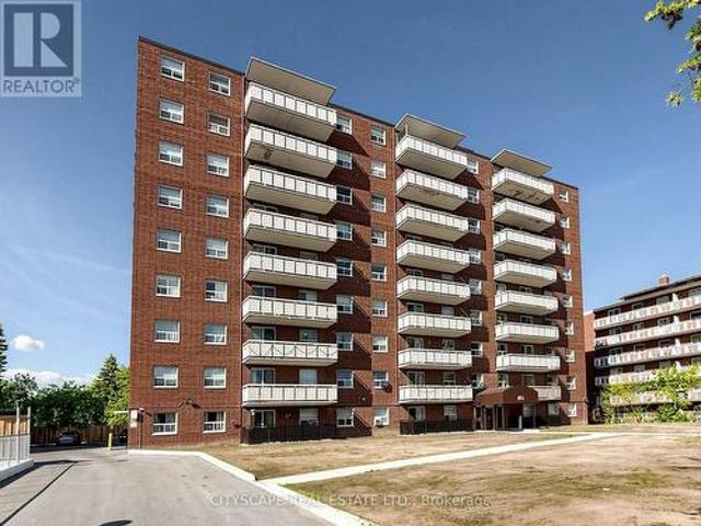Condo for sale in Ancaster, Ontario