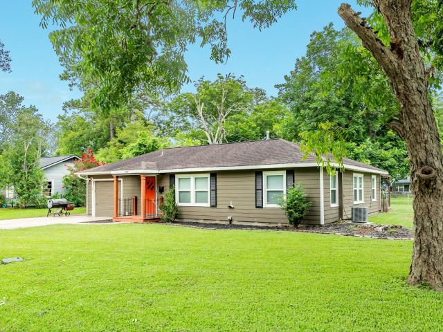 House for sale in Sweeny, Texas