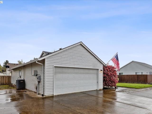 House for sale in Oregonia