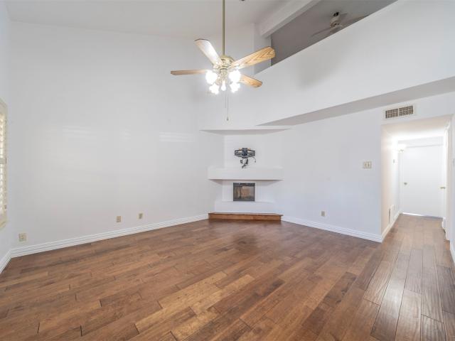 Townhouse for sale in Lewisville