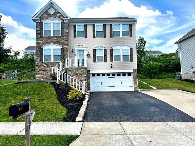 House for sale in Coraopolis, Pennsylvania