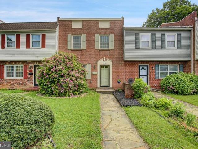 Townhouse for sale in Chambersburg, Pennsylvania