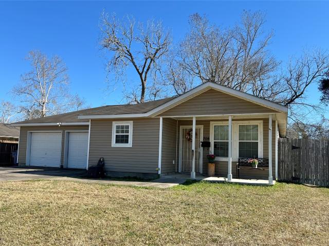 House for sale in Sweeny, Texas