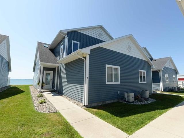 Condo for sale in East Tawas, Michigan