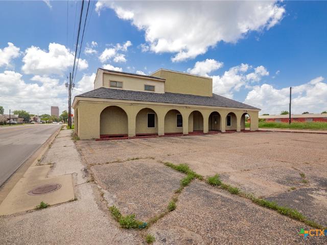 Commercial for sale in Victoria