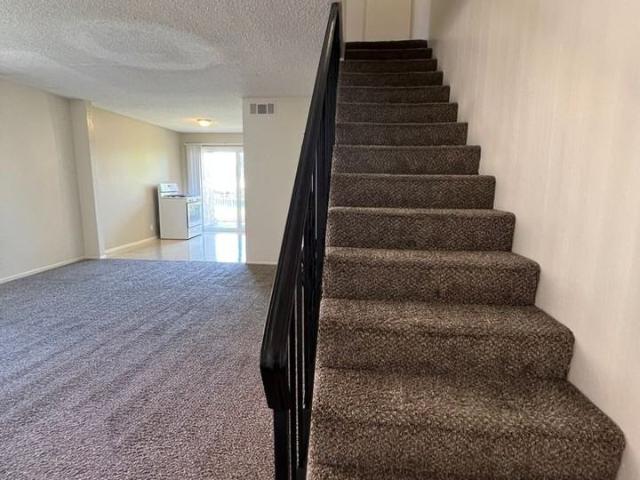 Apartment for rent in Covina, California