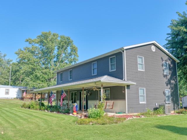 House for sale in Randolph, Illinois