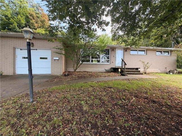 House for sale in Jeannette, Pennsylvania