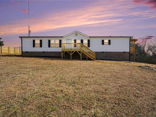 House for sale in Staley, North Carolina