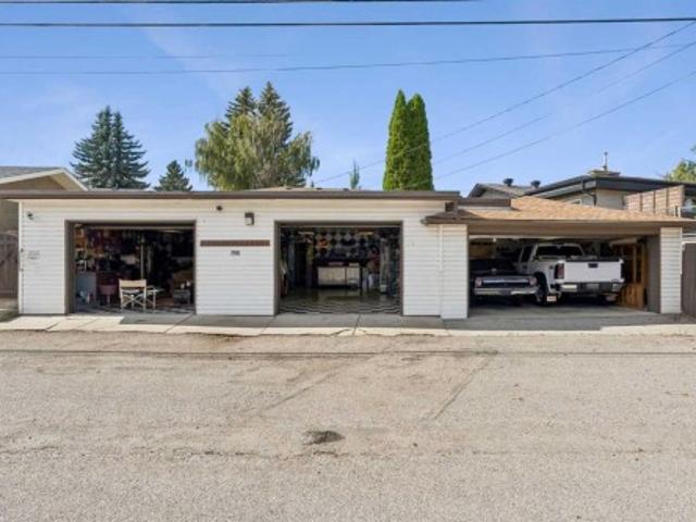 House for sale in Lake Bonavista, Calgary