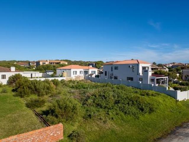 Land for sale in Cape St Francis, Eastern Cape