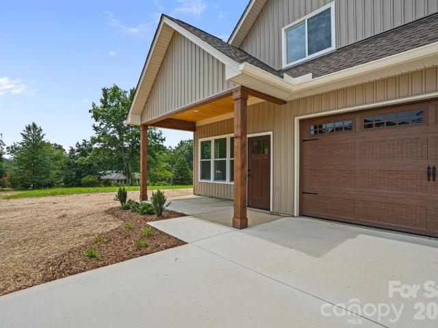 House for sale in Hudson, North Carolina