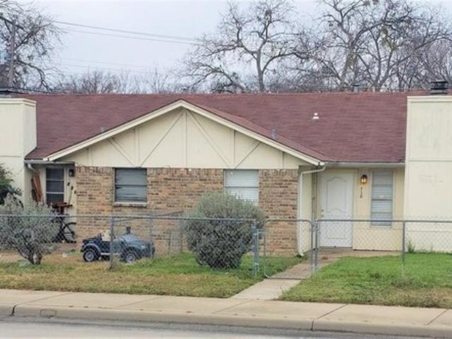 House for sale in Arlington, Texas