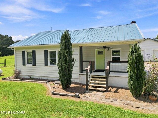 House for sale in Kingston, East Tennessee