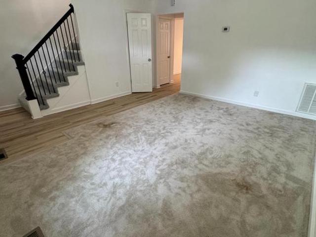 Townhouse for sale in Virginia
