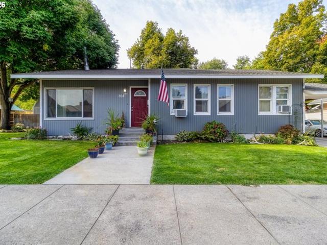 Townhouse for sale in Milton-Freewater, Umatilla County