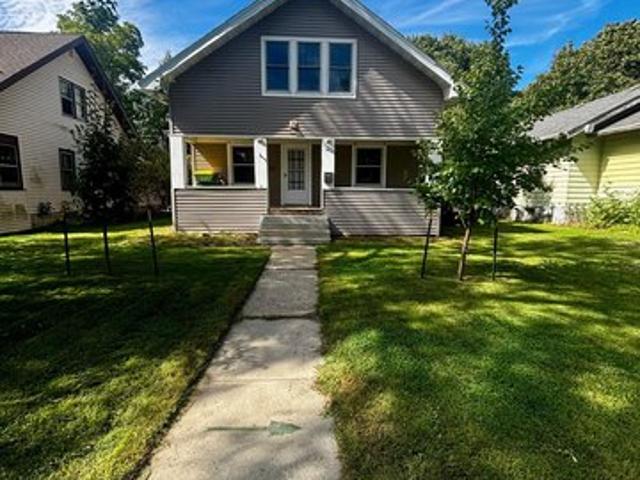 House for sale in Pipestone, Pipestone County