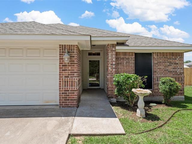 House for sale in Hewitt
