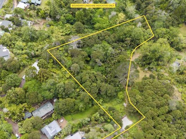 Land for sale in Oratia