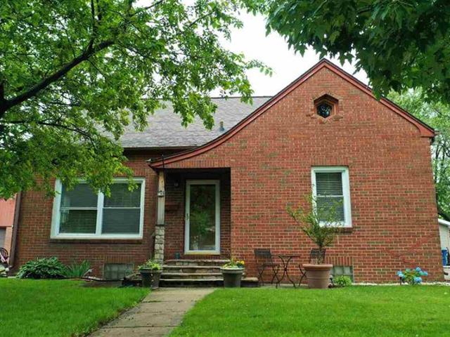 House for sale in Menasha, Winnebago County