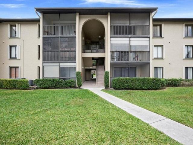 Condo for sale in Greenacres, Florida