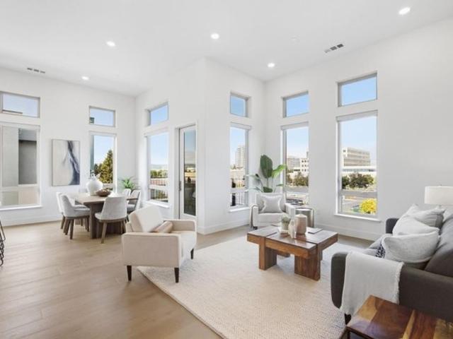 Condo for sale in Foster City, San Mateo County