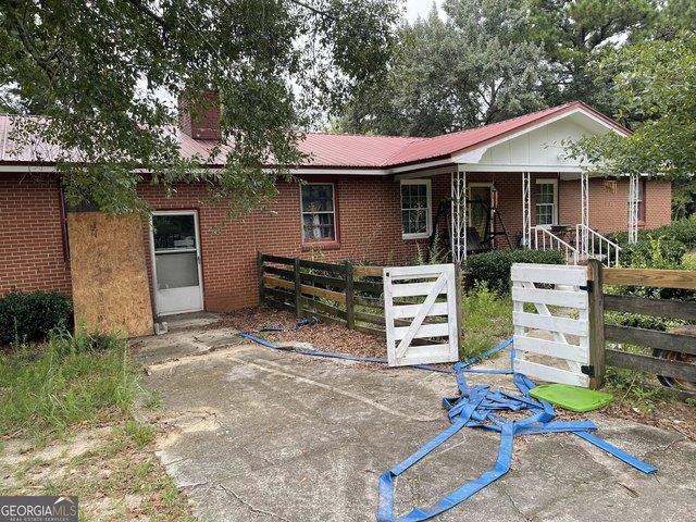 House for sale in Reynolds, Georgia