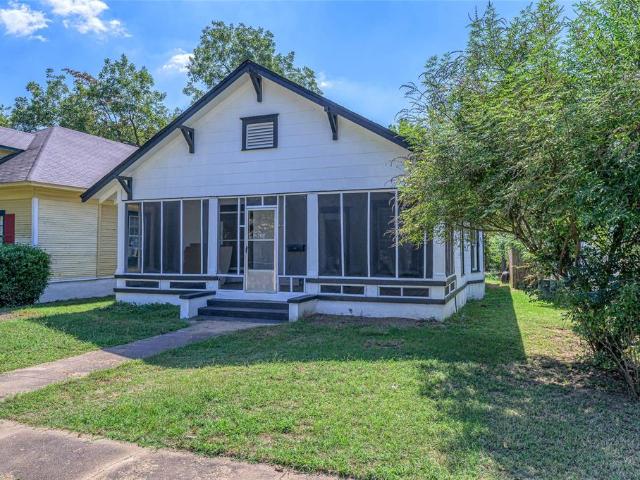House for sale in Denison, Texas