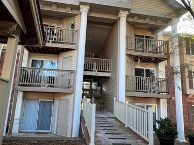 Condo for sale in Ballwin, Saint Louis County