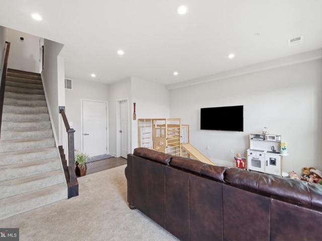 Townhouse for sale in Elkridge, Howard County