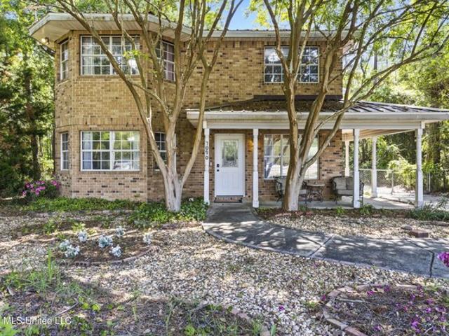 House for sale in Bay Saint Louis, Mississippi