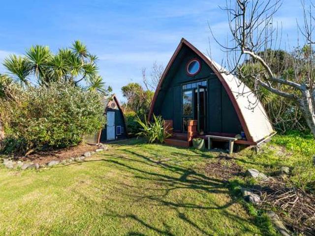 House for sale in Warea, Taranaki