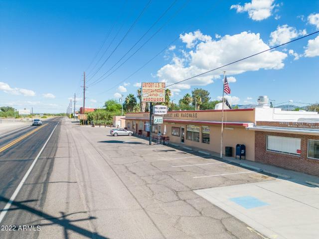 Commercial for sale in Wenden, Arizona