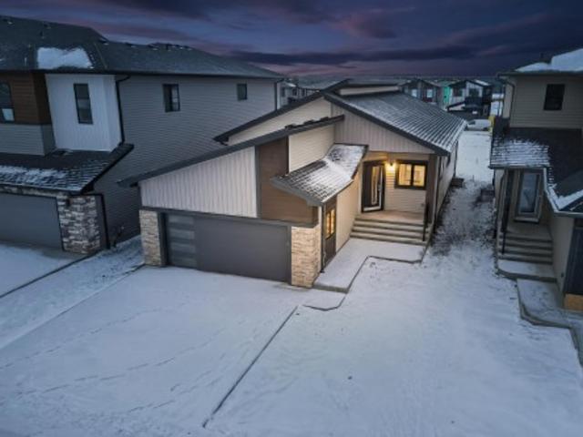 House for sale in Wedgewood, Alberta