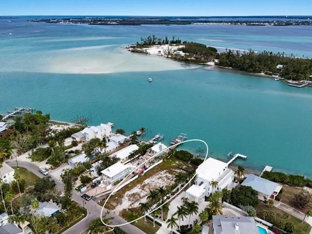 House for sale in Longboat Key, Florida