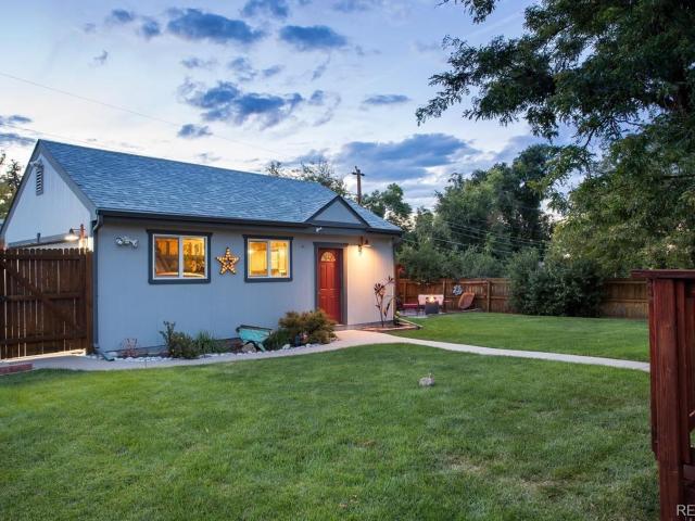 House for sale in Arapahoe, Colorado