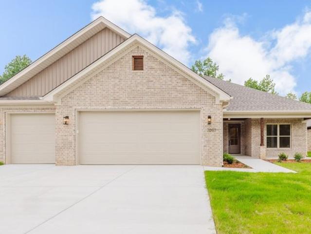 House for sale in Ark