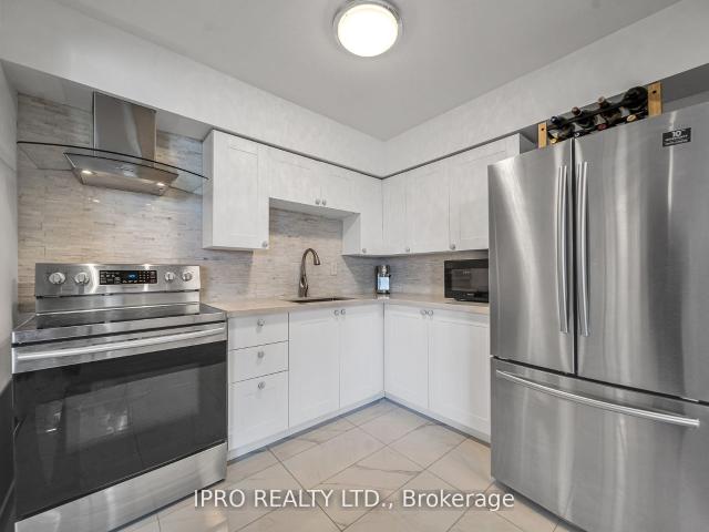 Condo for sale in Woburn, Ontario
