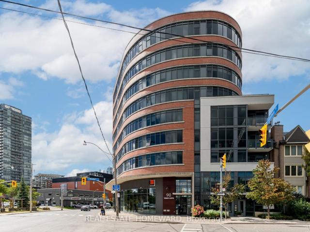 Condo for sale in Woburn, Ontario