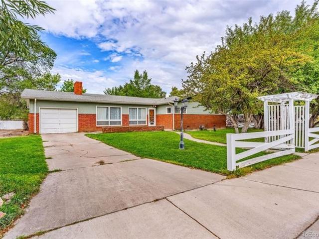 House for sale in Alamosa, Alamosa County