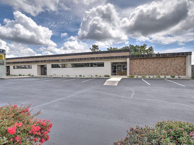 Commercial for sale in Tennessee