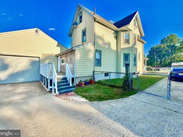 House for sale in Riverside, New Jersey