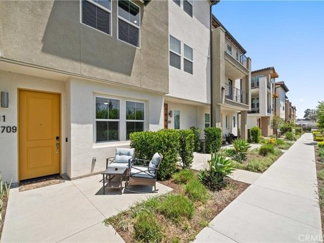 Condo for sale in Covina, California
